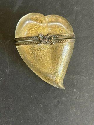 Vintage Italian Murano Glass Heart Trinket Box Clear With Gold Leaf Flakes 2 1/2