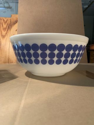 Vintage Pyrex Mixing Bowl - Blue Polka Dot - 403 - 2 1/2 Qt.
