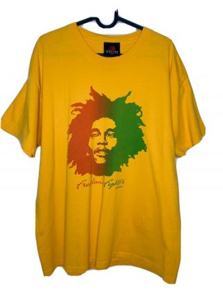 Bob Marley Freedom Fighter 2004 Zion Rootswear Mens T - Shirt Size Large