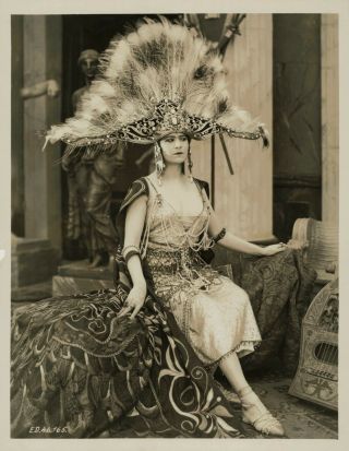 1923 Press Photo Movie Scene,  Silent Film Nero With Actress Paulette Duval