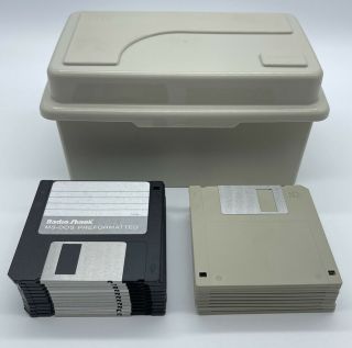 Vintage Radioshack Floppy Diskette Disk Holder Storage Box Case W/ 20 Disks Rare