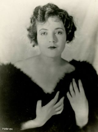 Silent Film Sweetheart Lois Wilson 1920s Glamour Portrait Photograph 2