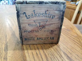 Vintage Lakeshire 5lb.  wooden Cheese Box 2
