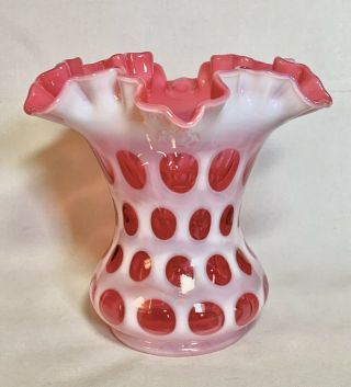 Vtg Fenton Art Glass Pink/cranberry Coin Dot Optic Opaque Ruffled Vase 6 1/4”