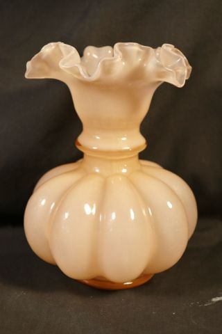 Vintage Fenton Art Glass Dusty Rose Pink Overlay Ruffle Vase 7.  75 "