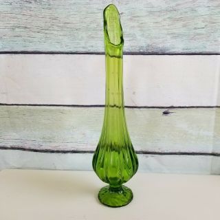 Vintage Mid Century Modern Le Smith Green Glass Stretch Swung Vase 15” Tall