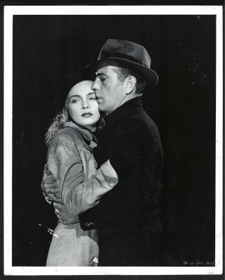 1947 Humphrey Bogart & Lizabeth Scott " Dead Reckoning " By Joe Walters