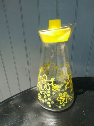 Pyrex Crazy Daisy Spring Blossom Drinking Carafe Yellow Lid Juice Server