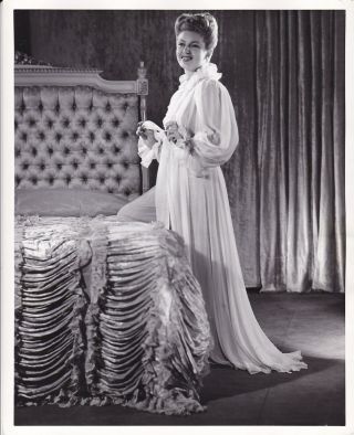 Lana Turner Candid On Studio Set Vintage 1941 Honky Tonk Mgm Dbw Photo
