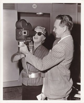 Lana Turner Hand Held Movie Camera Candid Vintage 1950 Mgm Studio Photo
