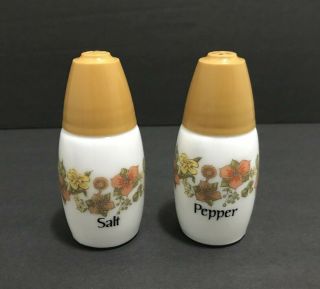 Vintage Westinghouse Gemco Indian Summer Flowers Milk Glass Salt Pepper Shakers