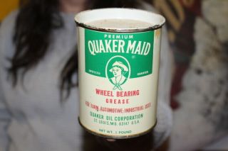 Vintage Quaker Maid Wheel Bearing Grease Oil Gas Station Metal Can Sign