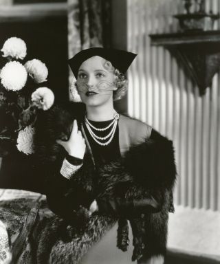 Fashionable Mona Barrie 1935 Art Deco Glamour Production Photograph 2