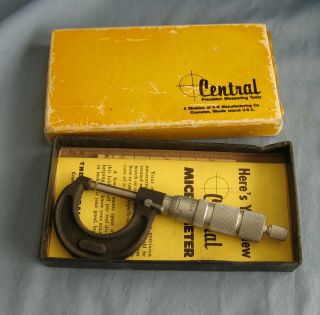 Vintage Central Tool Co.  0 - 1 " Micrometer 6009