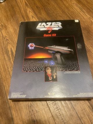 Vintage 1986 Lazer Tag Game Kit Worlds Of Wonder Retro Toy Og Box Paperwork