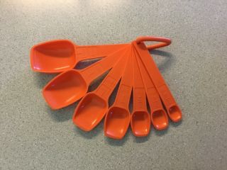 Vintage Tupperware Set Of 7 Measuring Spoons Tangerine Orange