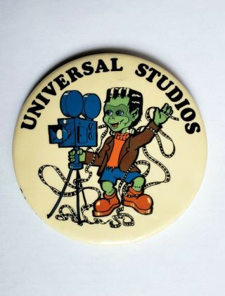 Vintage 1976 Universal Studios Frankenstein Promo Button Monsters City Film Pin