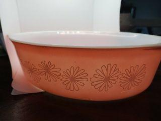 Vintage Pyrex Pink White Daisy 2 1/2 Qt Casserole Dish Oval Baking Bowl 045