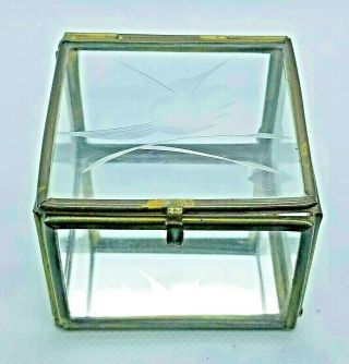 Vtg Etched Glass Brass Mirrored Trinket Box Etched Hummingbird 2x2.  5 " Hinged Lid