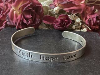Vtg Sterling Silver 925 Faith Hope Love Cuff Bracelet 19.  9g Sz 6.  5 - 8.  5”