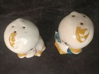 Vintage Baby Ceramic Chicks Salt and Pepper Shakers 2