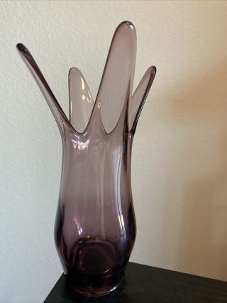 Vintage 7 1/2 " Swung Glass Vase 4 Finger Pulled Amethyst Purple