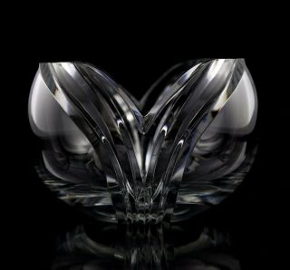 Vintage Art Deco Style V Cut Leaded Crystal Centerpiece Bowl