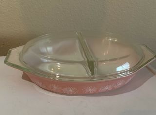 Vintage Pyrex Pink Daisy 1.  5 Quart Oval Divided Dish With Divided Cover