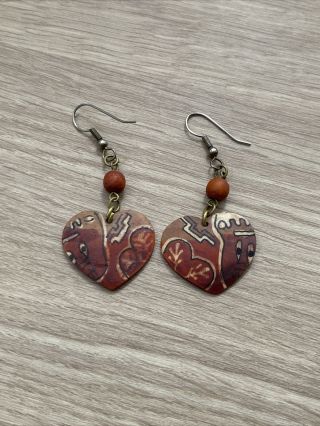 Vintage Pretty Dangle Drop Earrings Costume Jewellery Wood Heart Tribal Ethnic