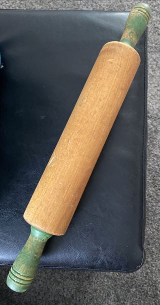 Vintage 1940s Wooden Rolling Pin With Green Painted Wooden Handles