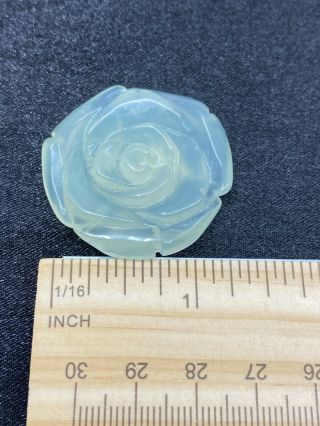 Pretty Carved Unknown Green Gemstone Flower - 13.  7 Grams - Vintage Estate Find 3