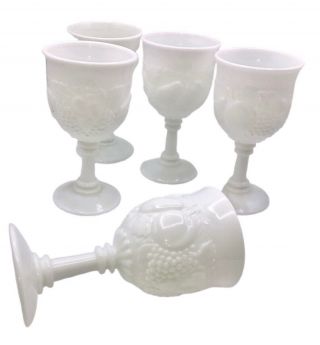 Vintage Westmoreland Milk Glass Fruit Motif Della Robbia Wine Glasses Set Of 5