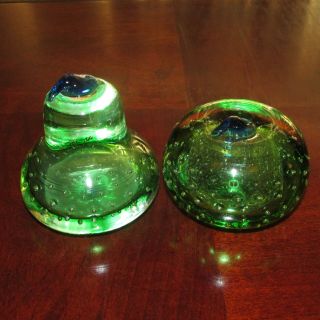 Vtg Pair Green Apple & Pear Murano? Desk Set Paperweights Controlled Bubbles