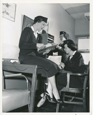 Jane Wyman Vintage Candid Stewardess Training Three Guys Named Mike Mgm Dw Photo