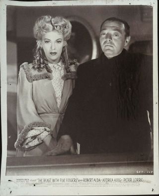 The Beast With Five Fingers 8 X 10 Still 1946 Peter Lorre,  Andrea King