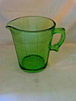 Green Depression Uranium Glass Measuring Cup Pitcher 1 Qt / 4 Cups / 32 Oz