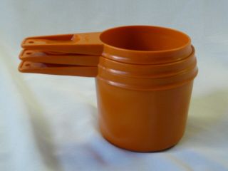 Vintage Orange Tupperware Nesting Measuring Cups Set Of 3