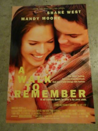 A Walk To Remember - Movie Poster With Mandy Moore And Shane West