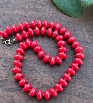 Vintage Red Molded Plastic Bead Necklace 18.  5 Inches