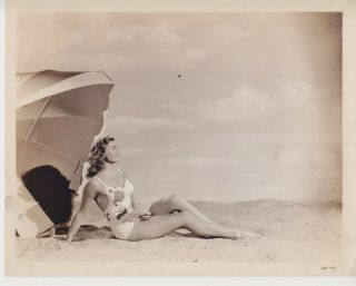 Rare Esther Williams Swimsuit Leggy Pin Up 8x10 Photo
