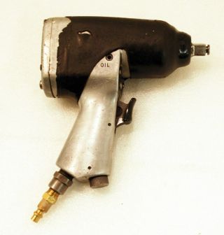 Vintage Black & Decker 16558 1/2” Drive Air Impact Wrench Service Air