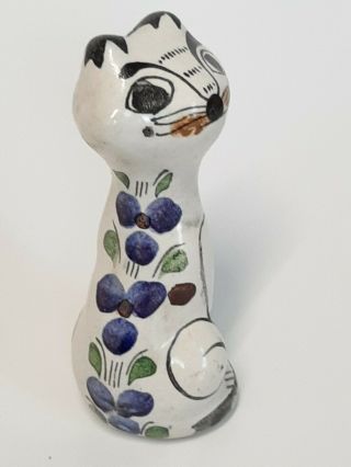 Vintage Tonala Mexico Folk Art Hand Painted Pottery Cat Figurine 3.  5 "