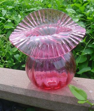 Fenton? Cranberry Jack In The Pulpit Vase