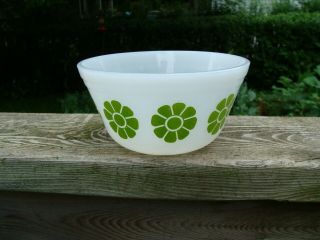 Green Daisy Mixing Bowl By Federal