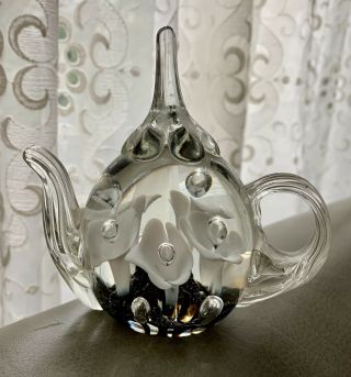 Joe St.  Clair Art Glass White Trumpet Flower Teapot Ring Holder Paperweight