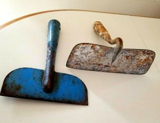 Vintage Solid Old Farm & Garden Hoe Tool And Onion Edger Heads (l01)