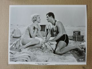 Doris Day And Rock Hudson Leggy Swimsuit Portrait Photo 1962 Lover Come Back