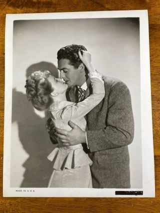 1947 Victor Mature Moss Rose Peggy Cummins Date Stamped Movie Still Photo A340