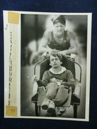 1985 Boston Marathon Wheelchair Father/son Duo Vintage Glossy Press Photo