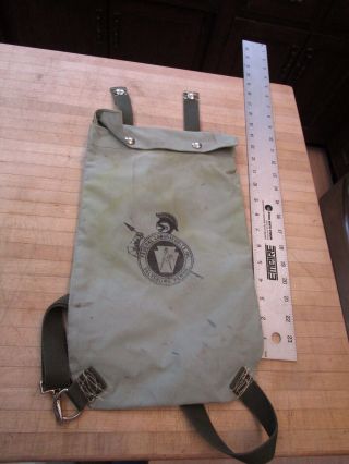 Vintage Federal Laboratory’s Gas Mask Bag